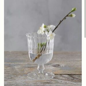 BHLDN Anthropologist Scalloped Glass Vase S. NWT